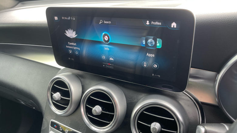 Mercedes-Benz GLC 300d 4Matic AMG Line Premium 5dr 9G-Tronic Diesel Estate